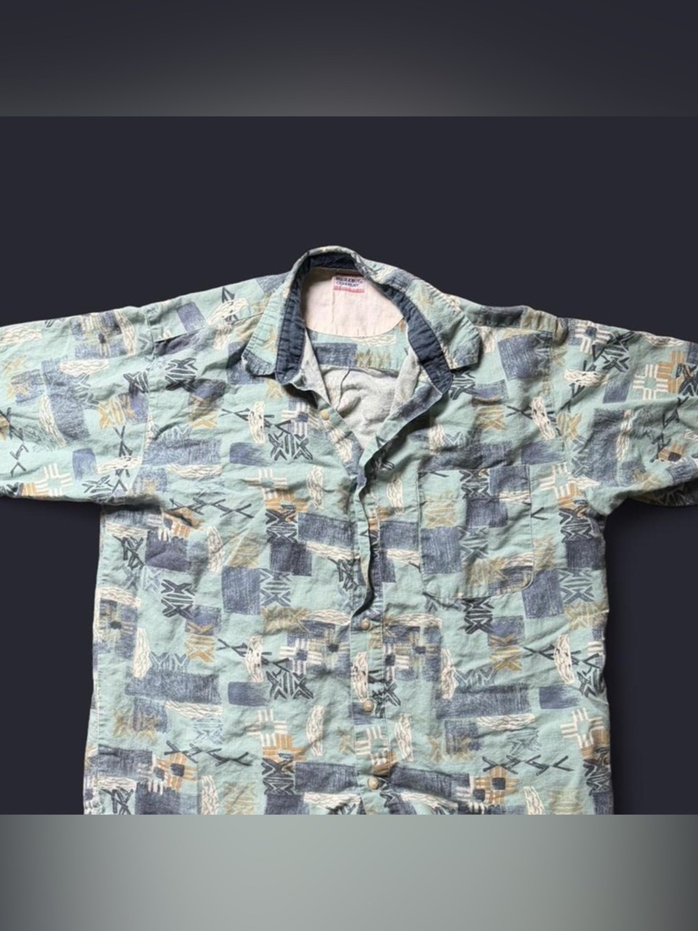 Hawaiian Button Up